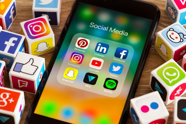 Akun Media Sosial Apa Saja yang Populer di Tahun Ini?