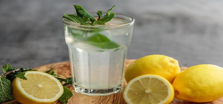 Manfaat Mengonsumsi Air Lemon, Salah Satunya Menurunkan Berat Badan