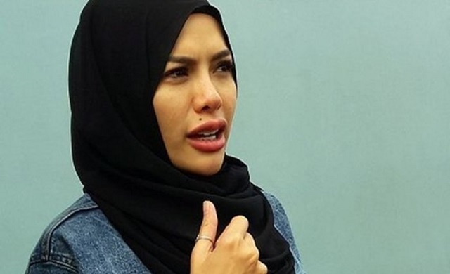 Rupanya ini Alasan Nikita mirzani Cabut Gugatan Cerai Suaminya
