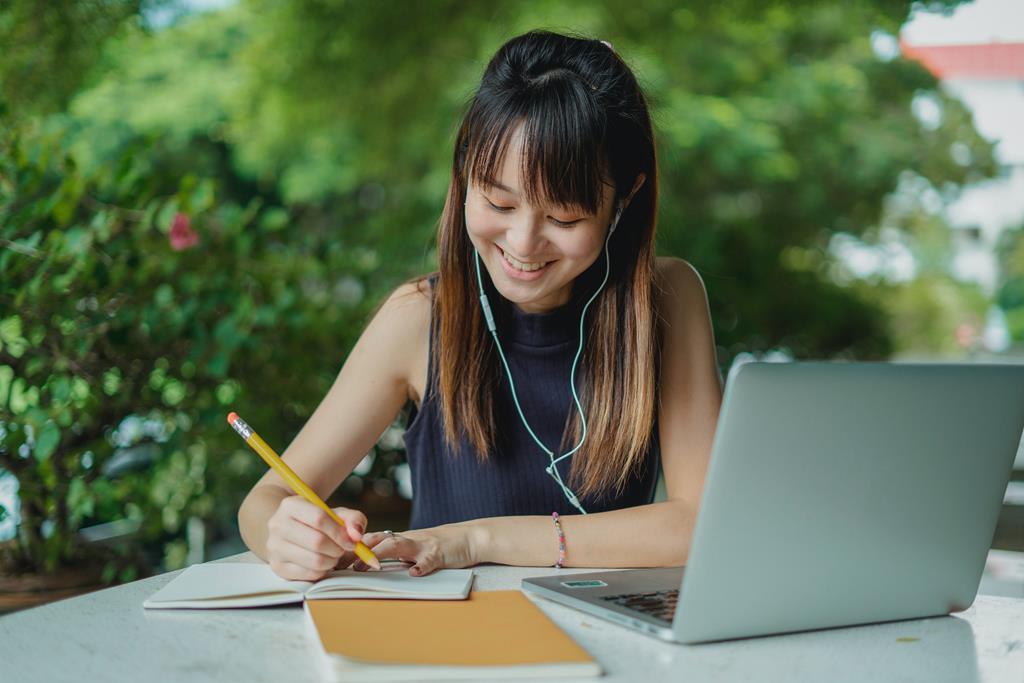 Simulasi Tes TOEFL: Latihan Soal dan Pembahasan Mendalam