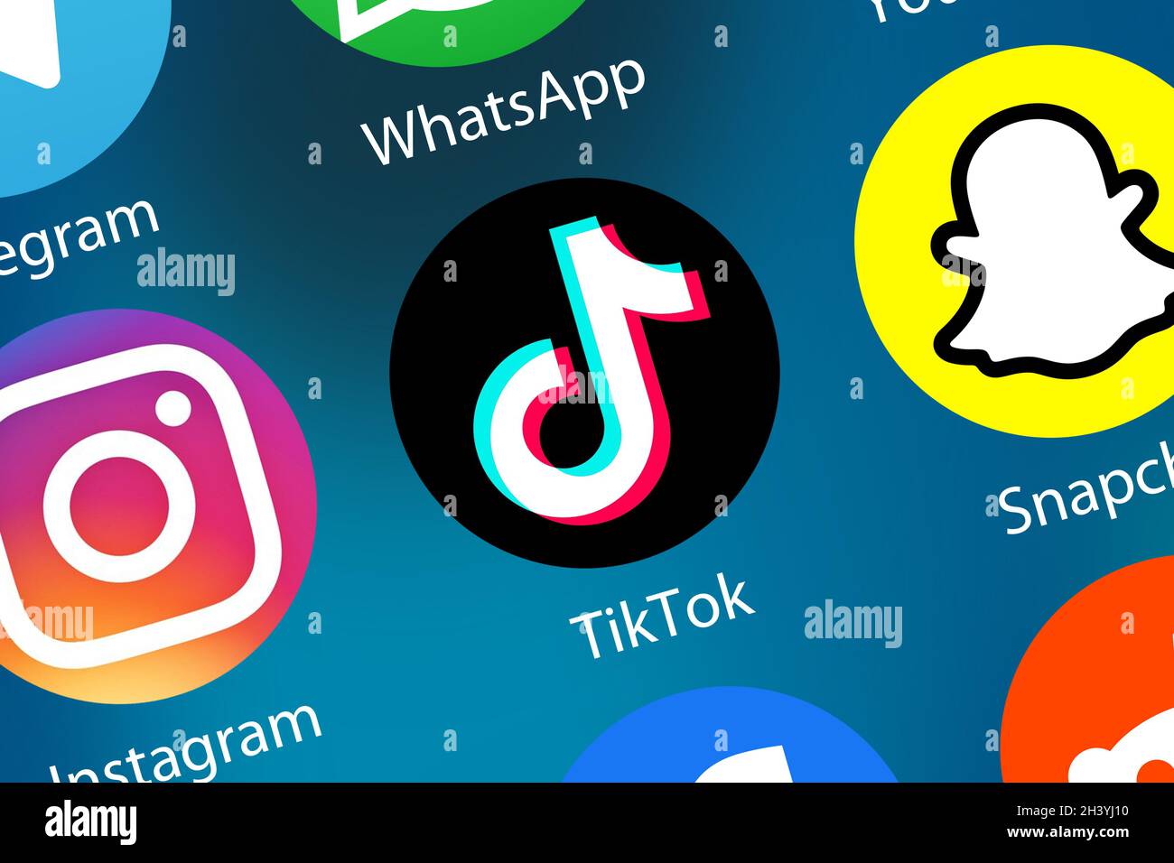 Meningkatkan Followers TikTok untuk Bisnis dan Personal Branding