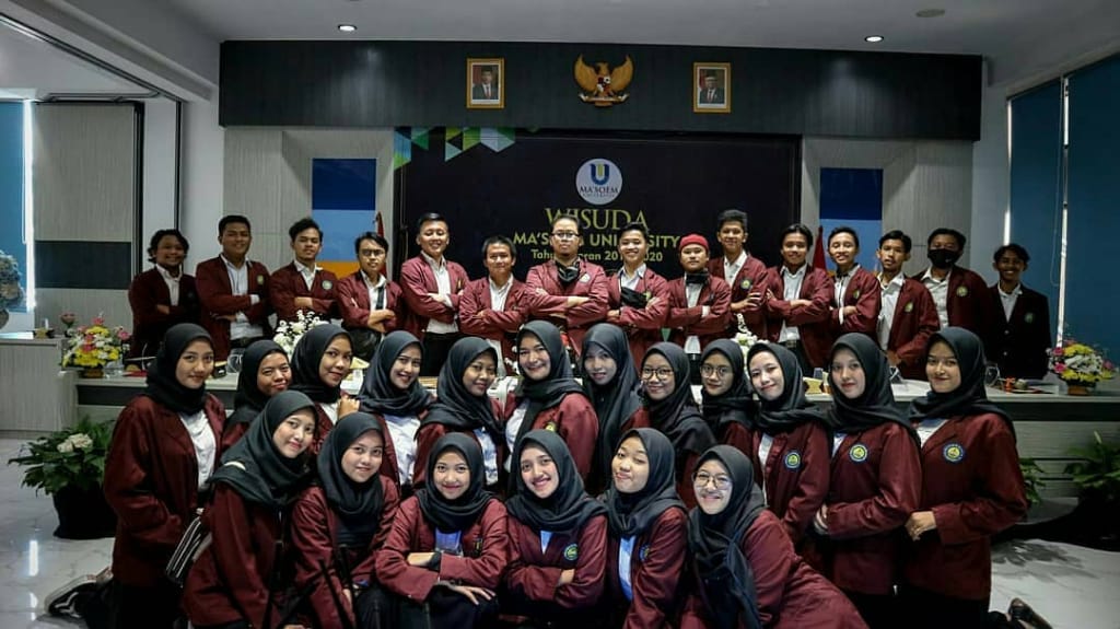 Ini 10 Kampus Swasta di Bandung yang Banyak Melahirkan Lulusan Berprestasi