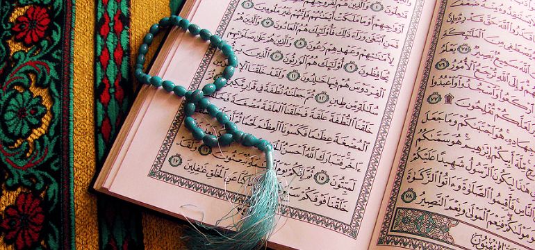 Rahasia Hidup Berkah: Keutamaan Membaca Al-Quran yang Wajib Kamu Tahu!