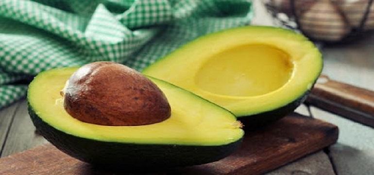 Manfaat Buah Alpukat Sebagai Obat Kolesterol Manjur