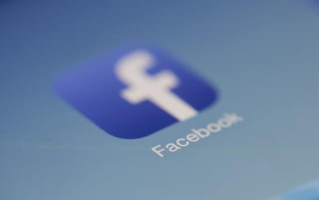Centang Biru Facebook: Investasi untuk Meningkatkan Citra dan Kepercayaan