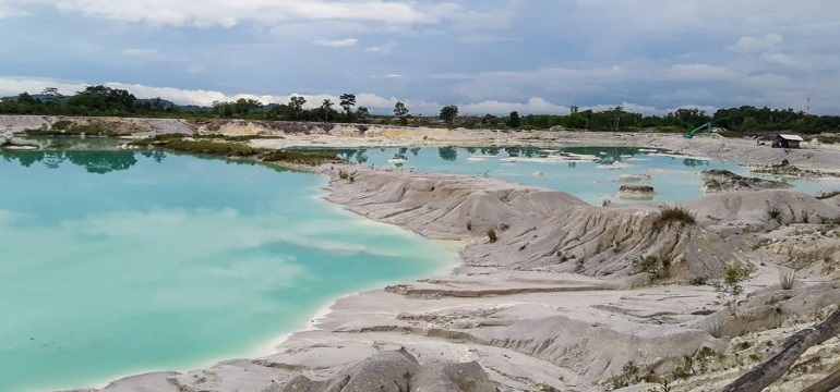 Destinasi Wisata Bekas Tambang Keren dan Instagramable